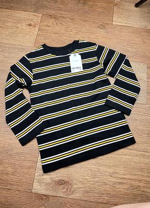 Нова кофта 3-4 роки