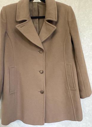 Пальто жіночк