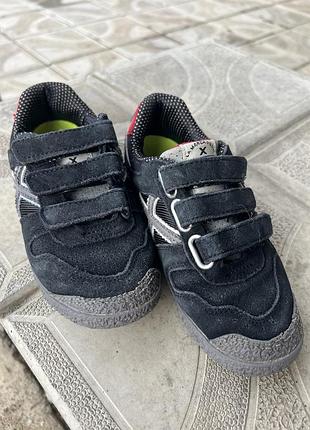 Якісні дитячі кросівки від відомого іспанського бренду munich