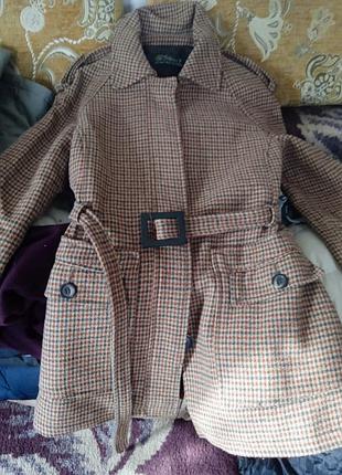 Женскин пальтишкив клеточку, первое s .долина 70, 3 фото долина 80 распродажа!