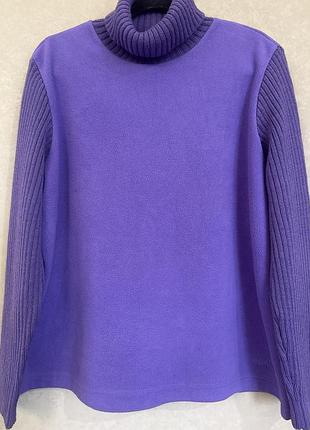 Светр жіночий