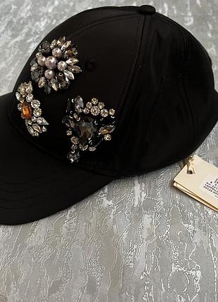 Новая кепка twin set