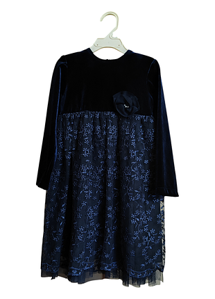 Изысканное праздничное платье