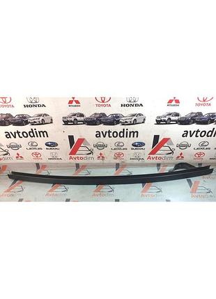 Направляюча скла двері задня права 82222ea500 nissan pathfinder r51