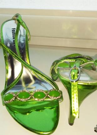 Босоножки на каблуке fashion girl зелёные, изумрудные 36 р.2 фото