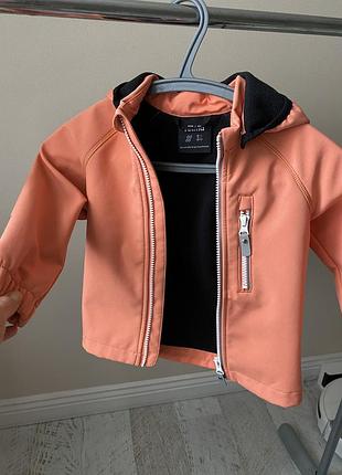 Демісезонна куртка reima софтшел