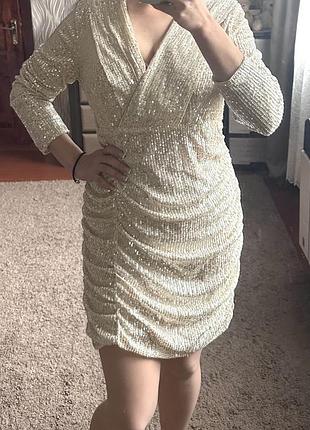 Бежева сукня блискуча в паєтку l-xl