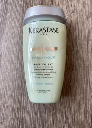 Kerastase specifique bain divalent shampoo шампунь для жирного волосся.