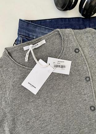 Стильный свитер итальянского бренда makeshy kurosawa