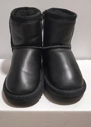 Уггі для дівчинки з натуральної шкіри