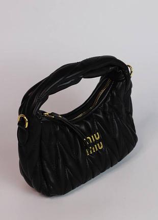 Стильная женская сумка в стиле miu miu wander matelaé nappa hobo black