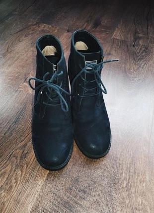 Ботинки черевики ботільйони ботильйоны