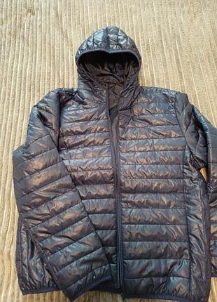 Куртка чоловіча нова