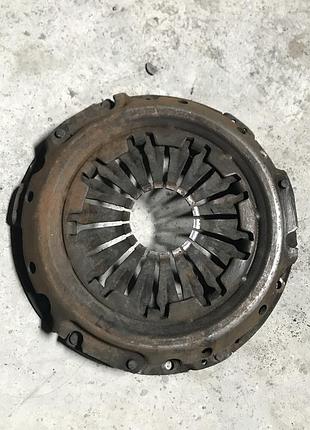 Бу корзина сцепления 8200828477 , 1.8, 2.0i 16v renault laguna 2