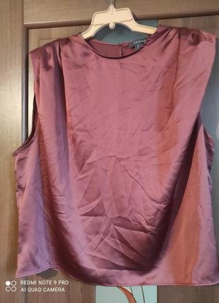 Женская красивая шелковая блузка