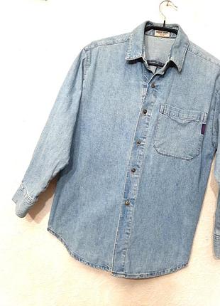 Рубашка джинсовая на мальчика 9-10-11рок джинсовка голубая с карманами длинные рукава бренд guess