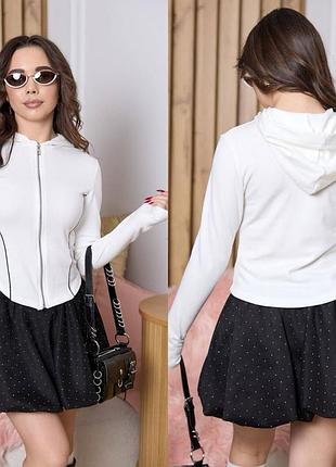 Лонгслив-зиппер в цветах на девочку