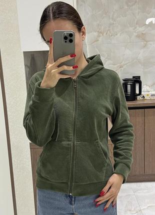 Кофта жіноча