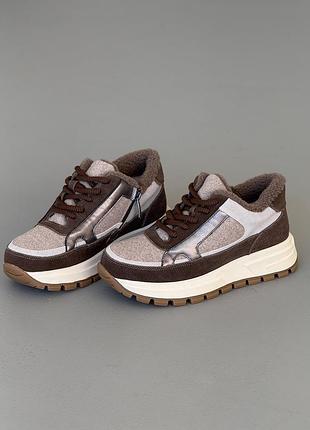 Натуральні замшеві зимові утеплені кросівки бежеві з шоколадом