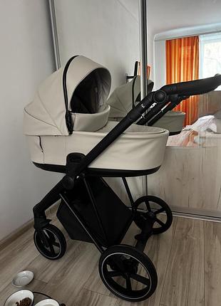 Візочок roan ivi 2.0