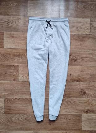 Теплые спортивные штаны