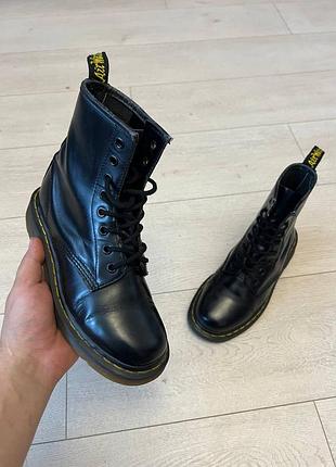 Черевики dr. martens 37 розмір