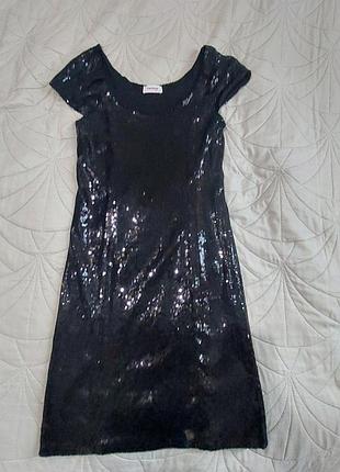 Вечернее платье с пайетками orsay
