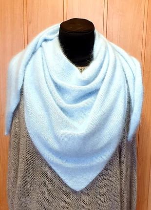 Бактус ангора пушистый голубой шарф