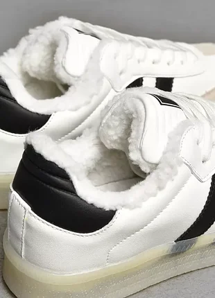 Кроссовки мужские зима белого цвета