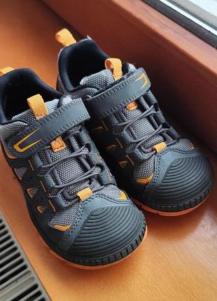 Продам термо черевики для хлопчика