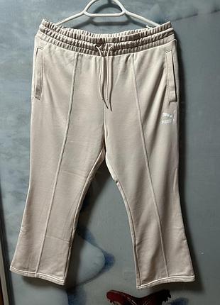 Спортивні світло бежеві штани puma на шнурівці та резинці з лого