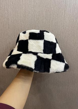 Зимова хутряна панама h&м, розмір во s-xs