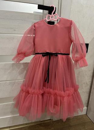 Святкове плаття для дівчинки