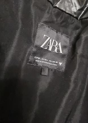 Пальто zara женское., черного цвета, прямое. зимнее.