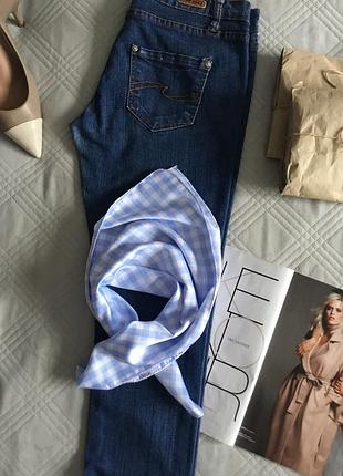 Роскошный шейный платок в клетку в нежной расцветке