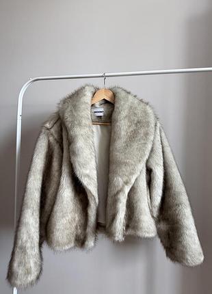 Шуба із штучного хутра
