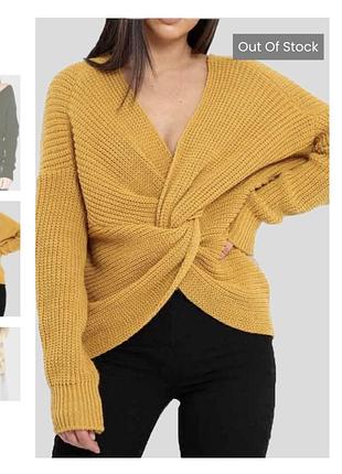 Яскравий светр вʼязаний з перехресним плетінням