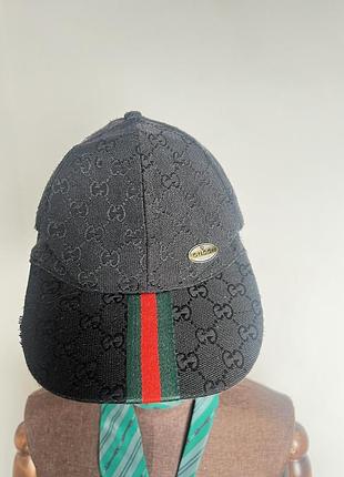 Кепка б/у оригінал