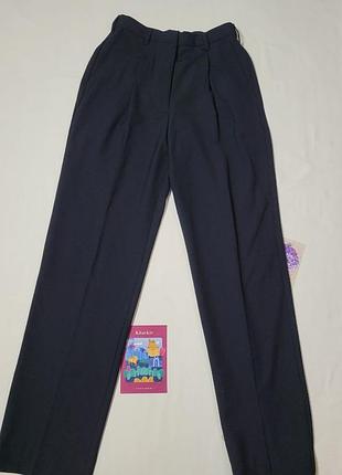 Стильные брюки cintas. eur 42/ gb 16