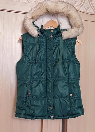 Жилетка теплая женская