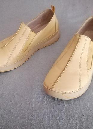 Осінні туфлі від rieker