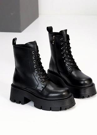 Жіночі черевики