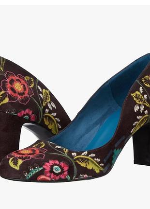 Туфлі  з орнаментом під замш desigual іспанія