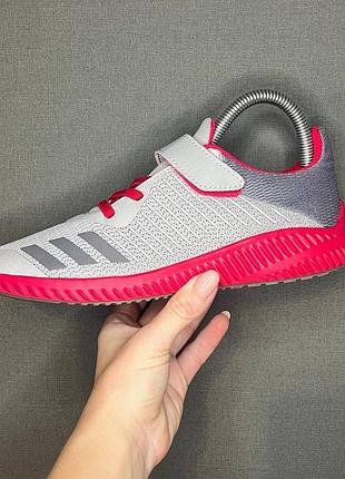 Кроссовки adidas 36 р