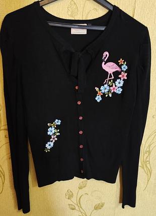 Женский свитер с вышивкой трикотажный на см размер