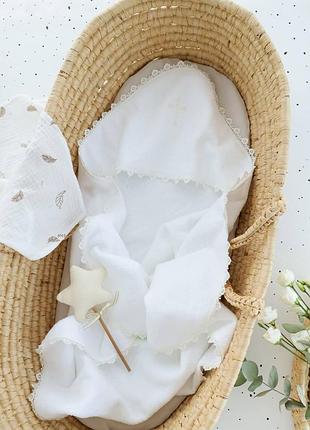 Крижма для хрещення з вишивкою та куточком  85*75см хрестильний рушник