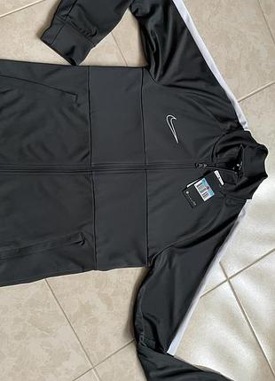 Спортивна кофта nike
