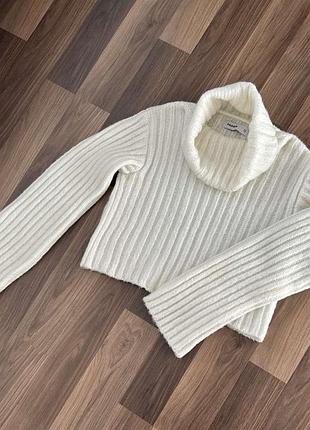 Солочний светрик укорочений