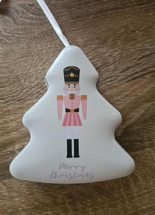 Праздничная рождественская коробка