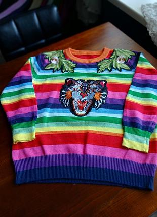 Джемпер с апрликацией из шёлка, вышивка.